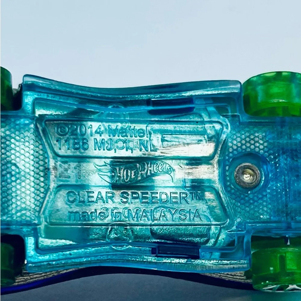 2015 Hot Wheels Clear Speeder Purple Green Blue & White 1:64 Diecast 3